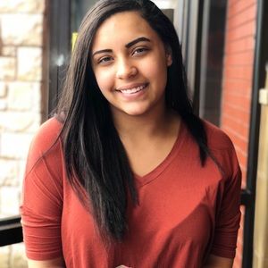 Meet your Posher, Jasmine